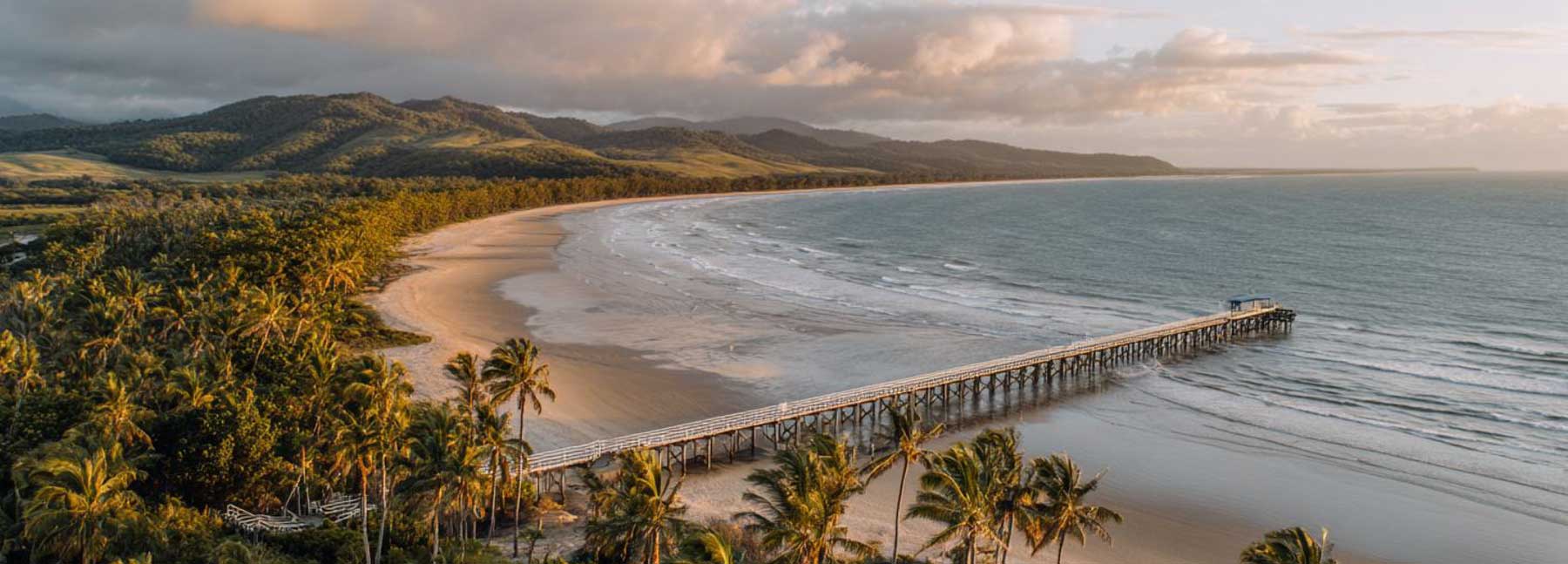 Hinchinbrook Island seen from Lucinda