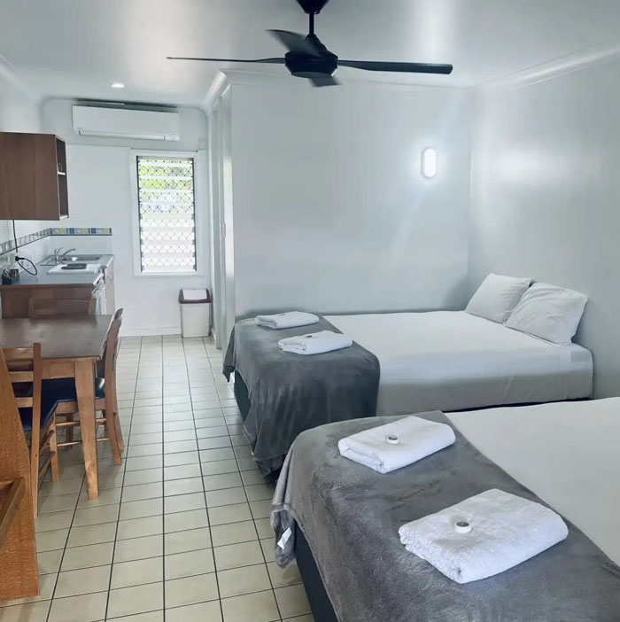 Twin Rooms